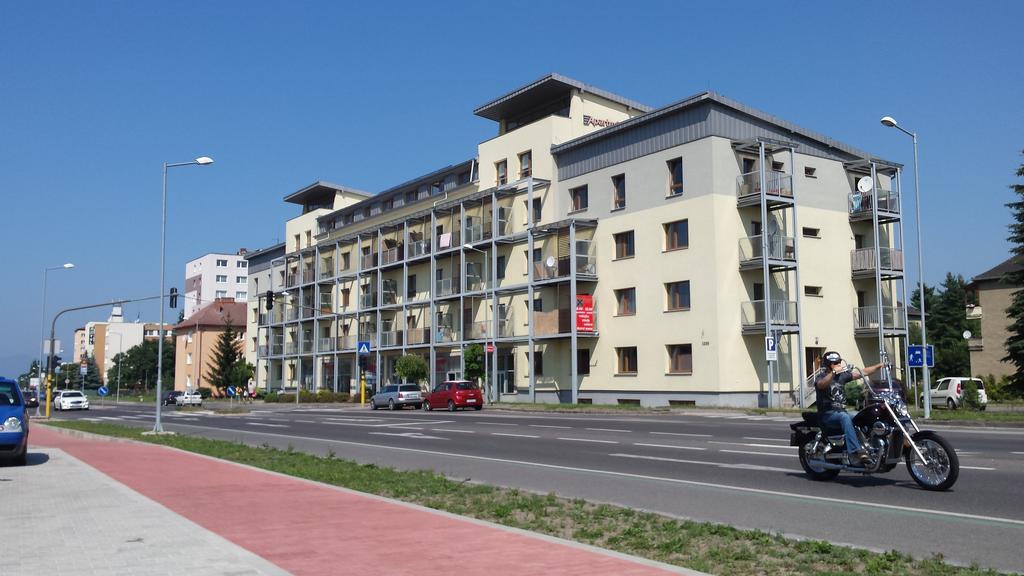 Apartments Sofia Liptovský Mikuláš Dış mekan fotoğraf